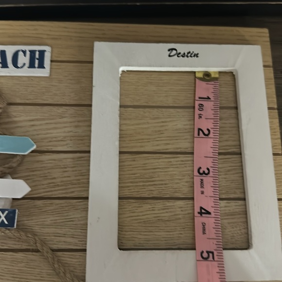 Destin Beach Photo frame, excellent used condition. Pet/smoke free home. - Picture 9 of 12